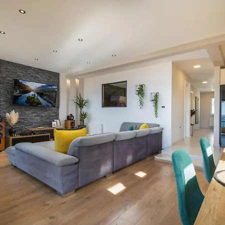Apartament Lux Eol