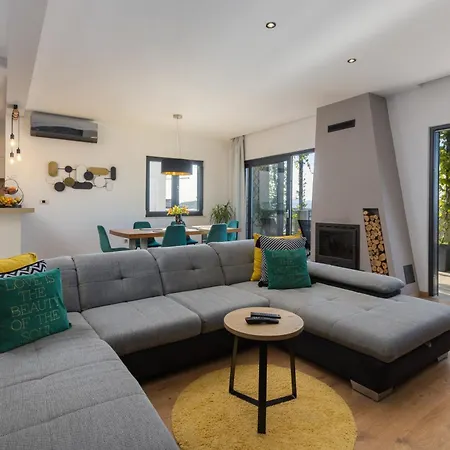 Lux Eol Makarska