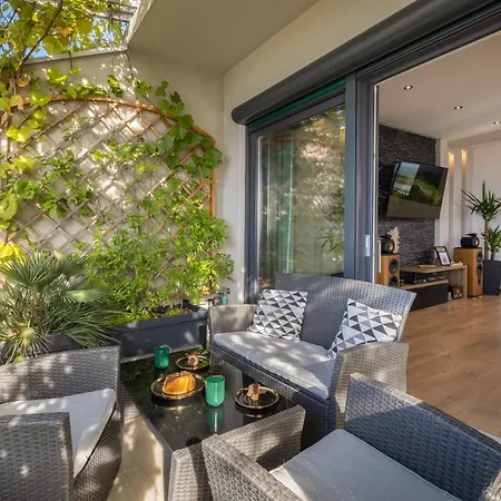 Lux Eol Apartment
