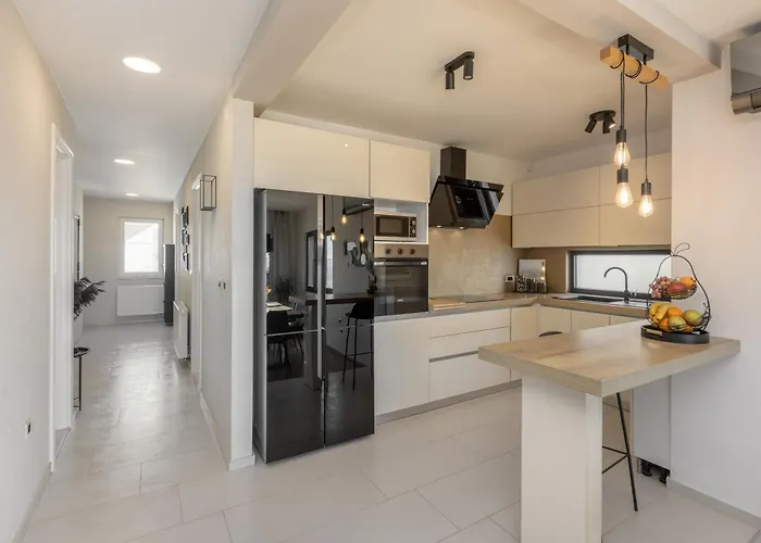 Lux Eol Apartment *