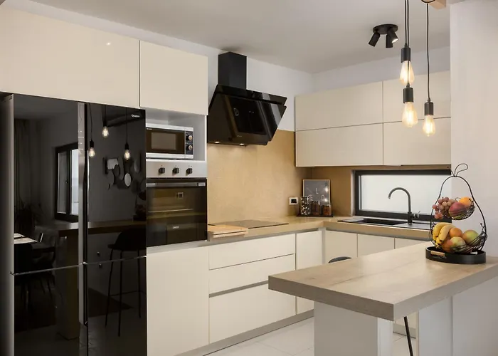 Lux Eol Apartment *